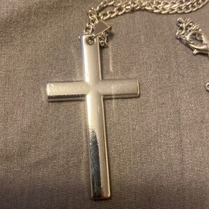 Men’s or Women stainless steel cross pendant necklace